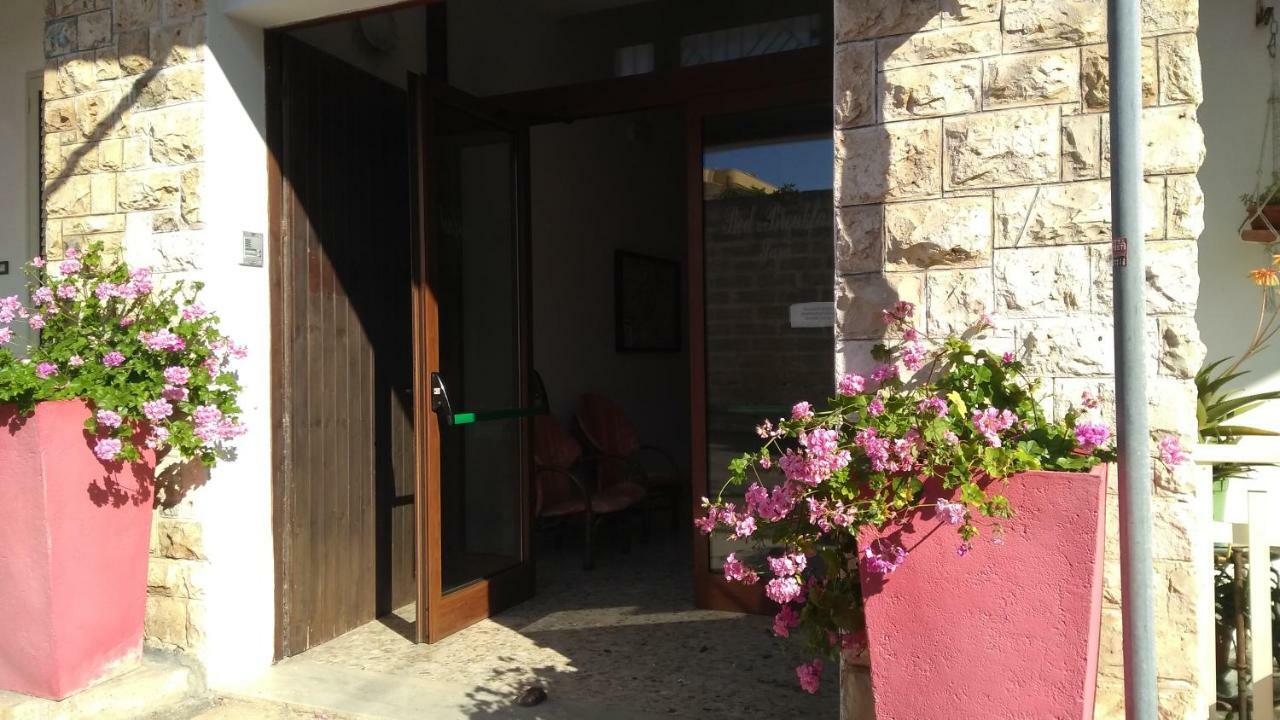 Sara Bed & Breakfast *